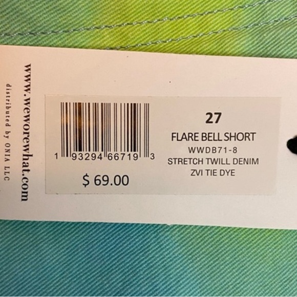 NWT WeWoreWhat Stretch Twill Flare Bell Denim Shorts in Tie Dye Size 27 - Picture 8 of 8